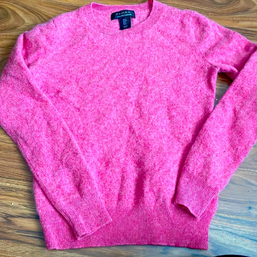 TAHARI 100 ./. PLY cashmere size S.
